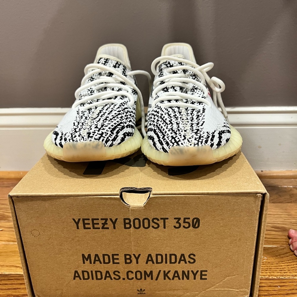 Yeezy 350 boost size men 7 1/2 worn once